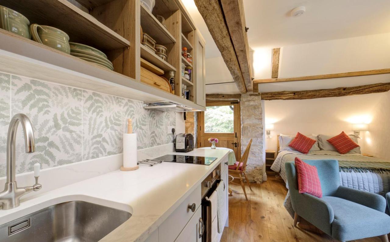 Hayloft Studio In Historic Barn Saint Briavels Exteriör bild